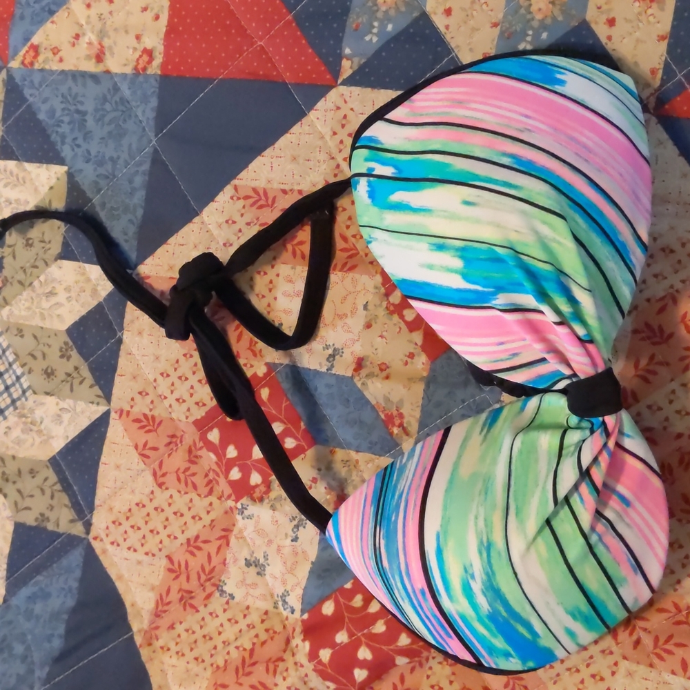Bikini top